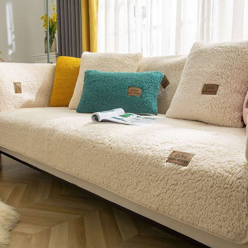 Ultrablødt sofaovertræk i lammecashmere – plys-effekt og skridsikkert 